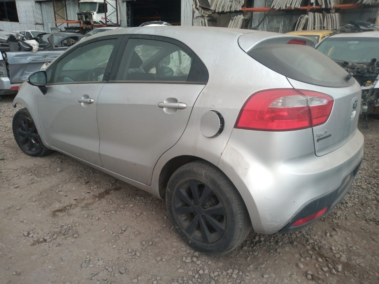 Kia RIO 2014    EN DESARME